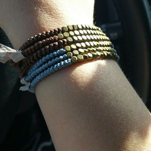 NWOT braided bronze bead bracelet